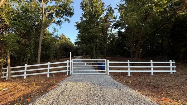 8750 E Waterloo Road, Arcadia, OK 73007
