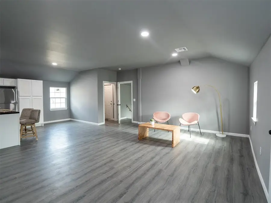 628 S Philadelphia Avenue, Shawnee, OK 74801 - #2