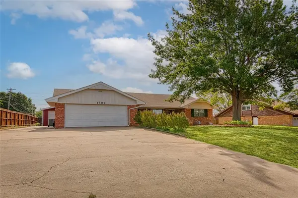 1509 N Temple Street, Cordell, OK 73632