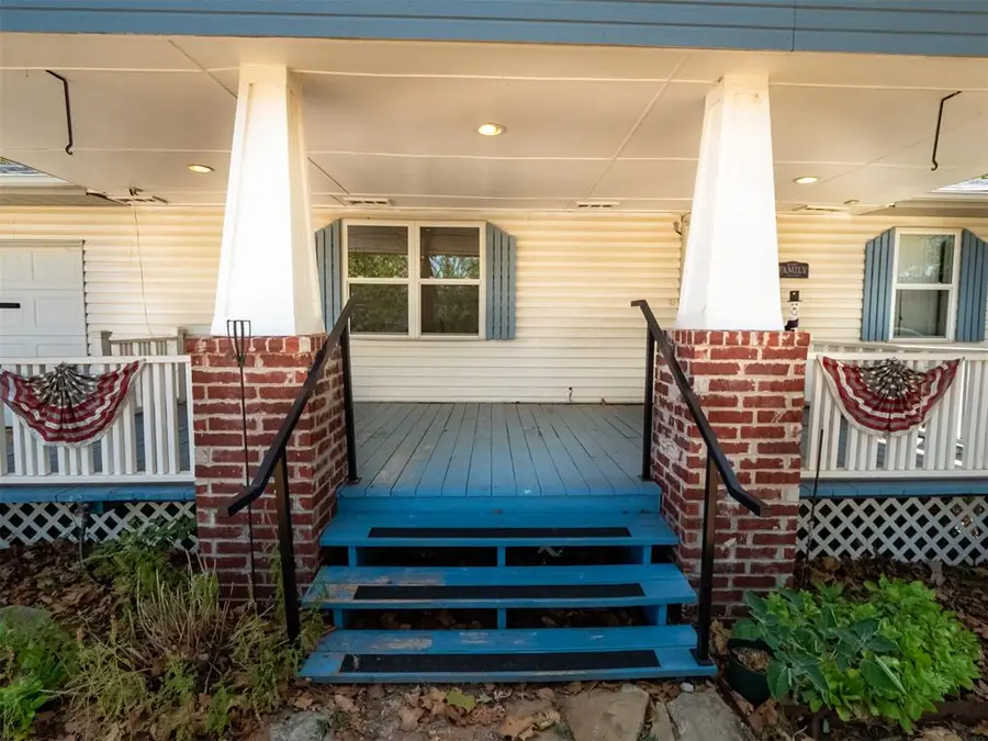 1004 Birch Street, Wellston, OK 74881 - #3