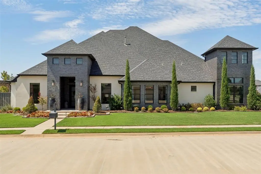 6401 Turnberry Place, Edmond, OK 73025 - #1