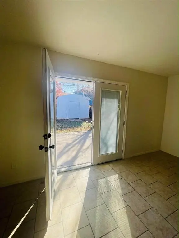 3028 Chetwood Drive, Del City, OK 73115