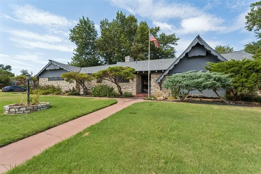 1527 Holliday Drive, Norman, OK 73069 - #2