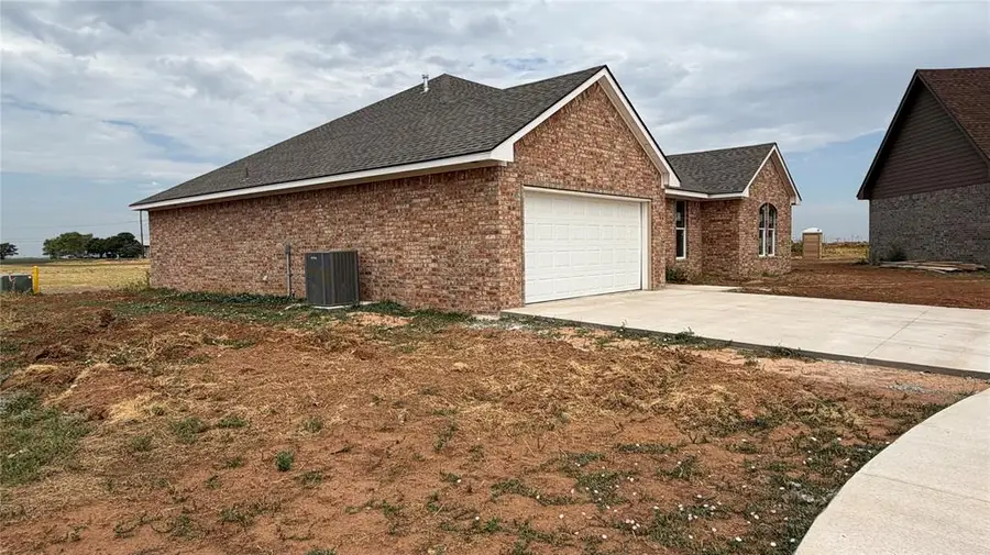 3325 Continental Court, Altus, OK 73521 - #2