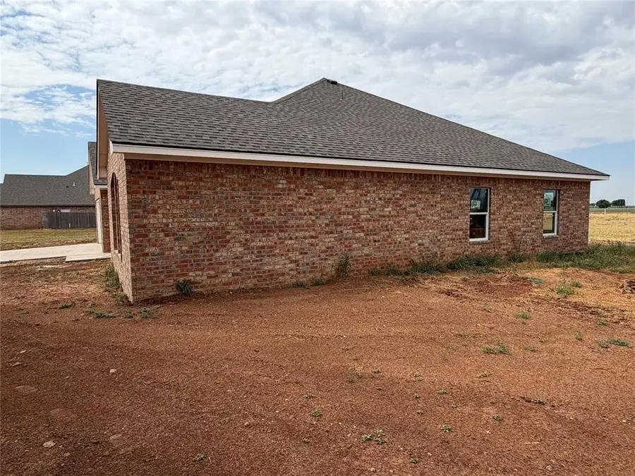 3325 Continental Court, Altus, OK 73521 - #3