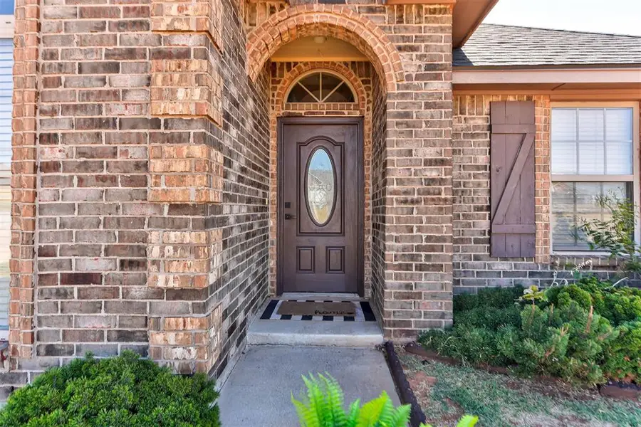 905 County Street 2932, Tuttle, OK 73089 - #3