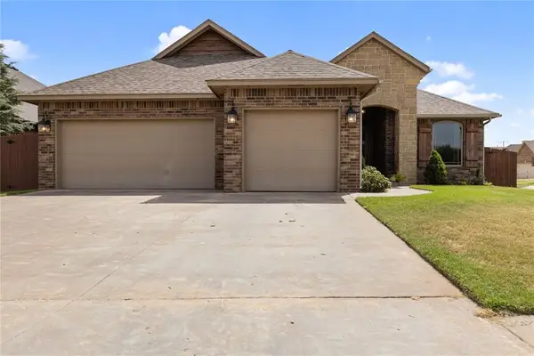 10916 SW 35th Terrace, Yukon, OK 73099