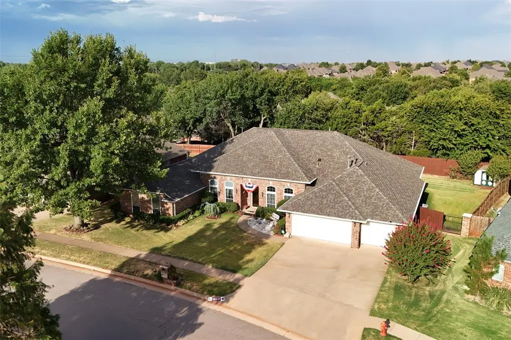 19417 Yearling Way, Edmond, OK 73012 - #1