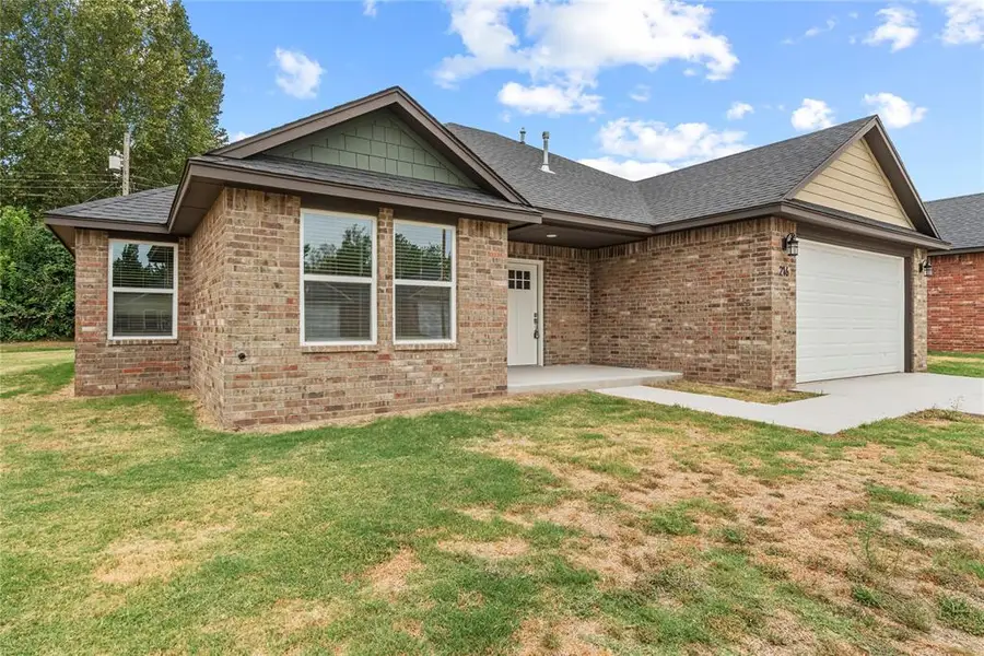 216 E Abbot Lane, Mustang, OK 73064 - #2