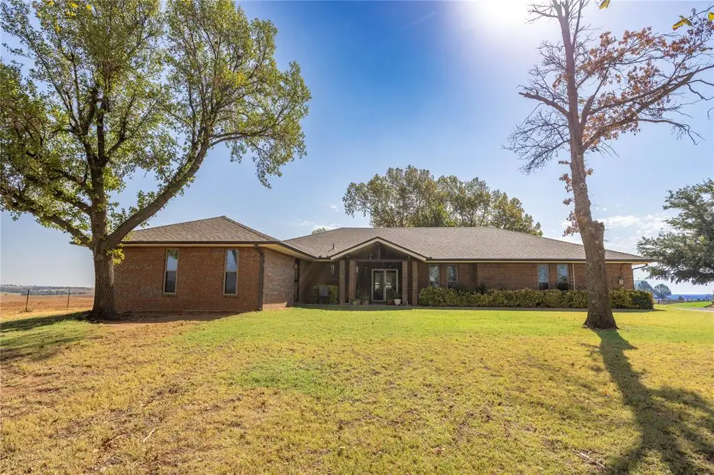 10046 Deer Creek Road, Weatherford, OK 73096 - #1