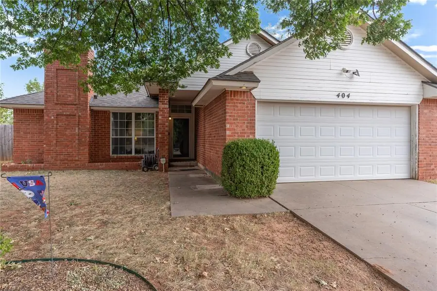 404 N Lockeport Drive, Edmond, OK 73003 - #2