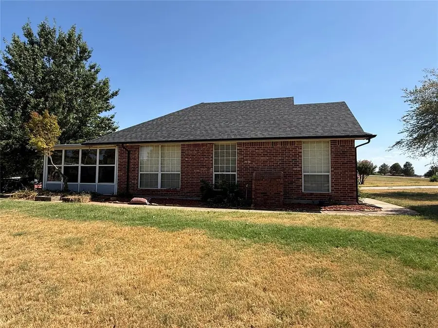 873 Oaklawn Drive, Tuttle, OK 73089 - #3