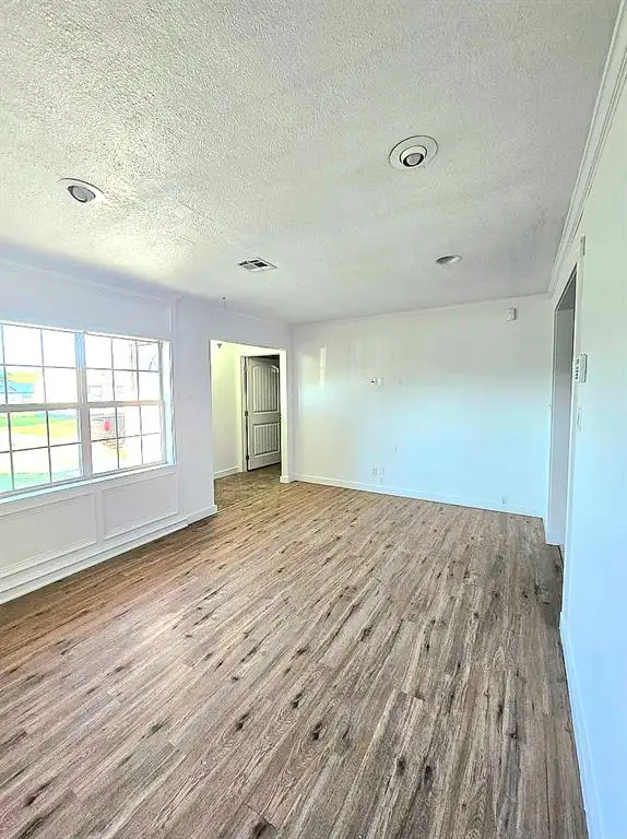 717 Judy Avenue, Altus, OK 73521 - #2