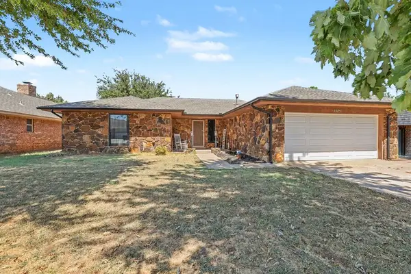 8305 NW 115th Street, Oklahoma City, OK 73008