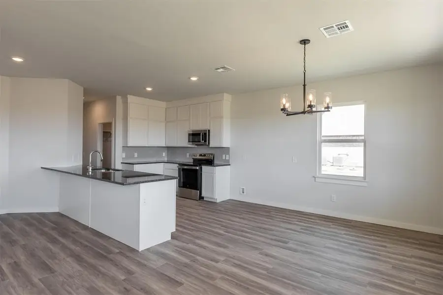 1725 Elm Circle, Tuttle, OK 73089 - #2