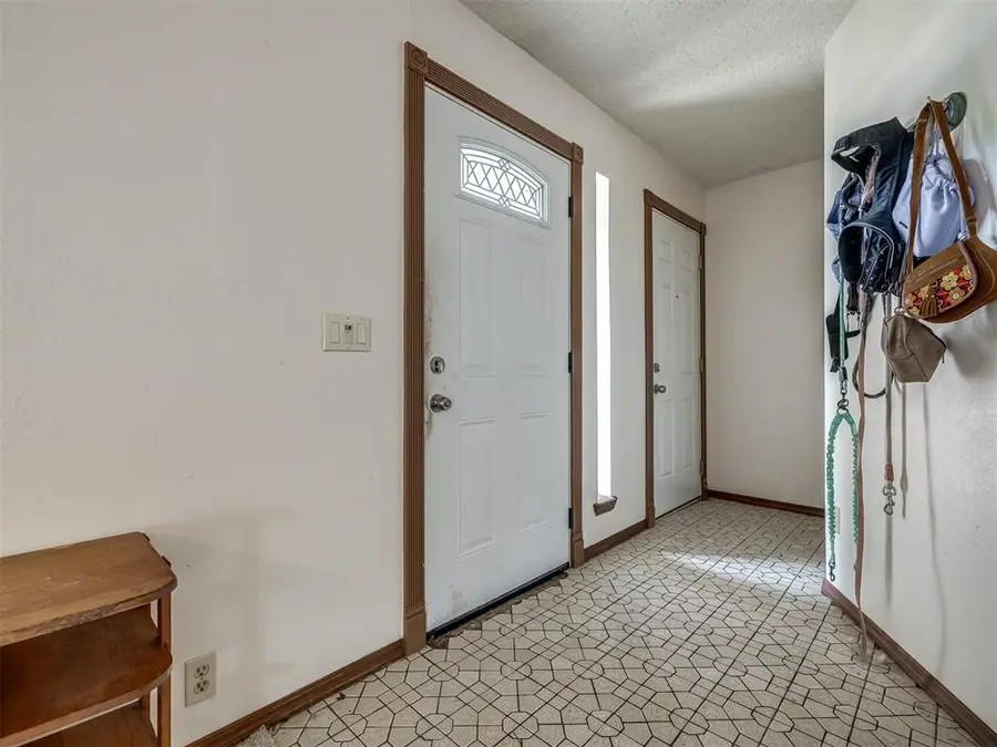 1176 Robin Hood Lane, Norman, OK 73072 - #3