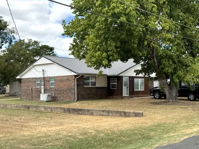 230 N Pecan, Stratford, OK 74872 - #2