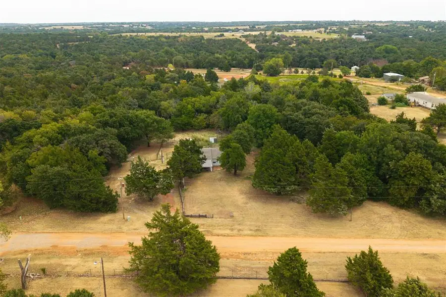 1602 One Creek Drive, Guthrie, OK 73044 - #2
