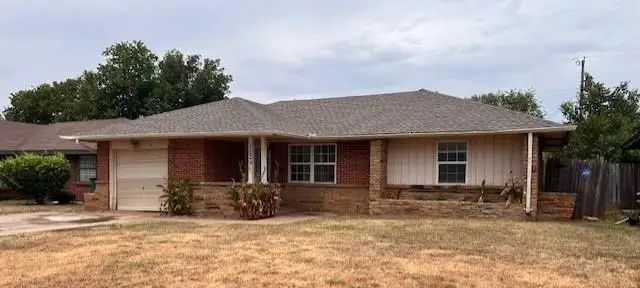 1229 NE 44th Street, Oklahoma City, OK 73111 - #1