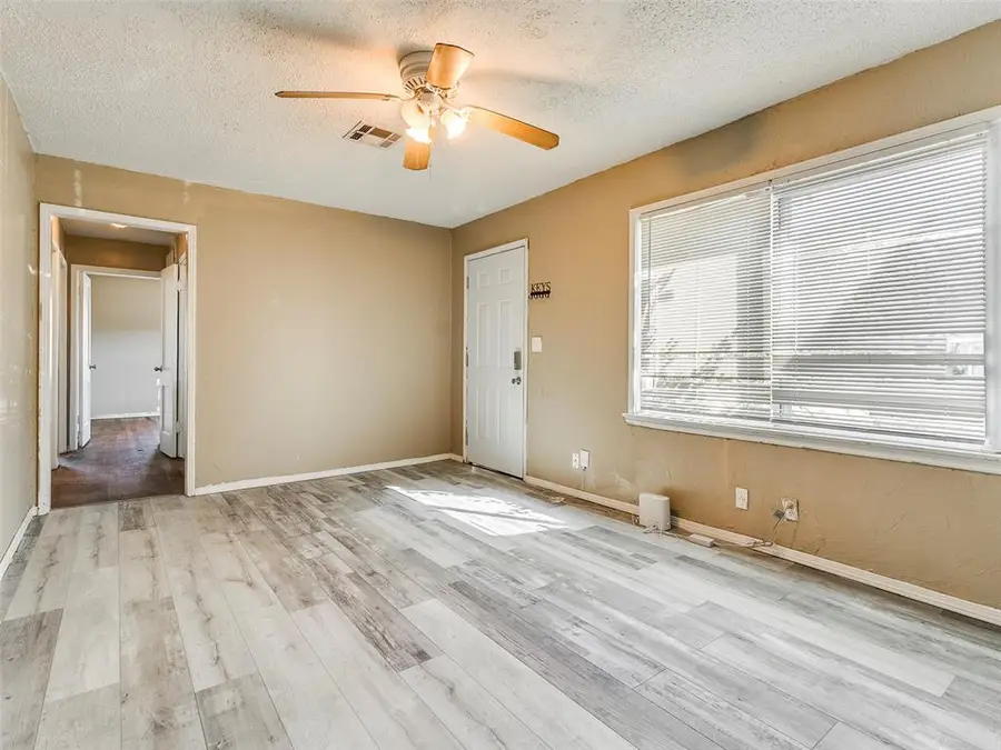 407 E Elm Street, Oklahoma City, OK 73110 - #3