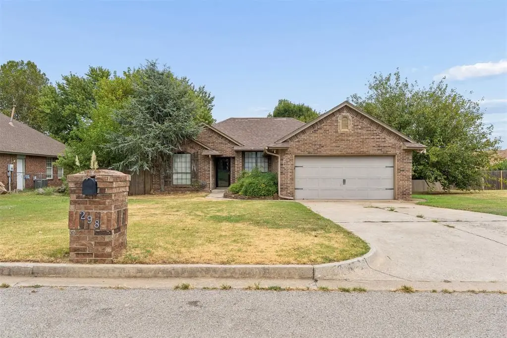 298 Harvest Hills Road, Harrah, OK 73045 - #1
