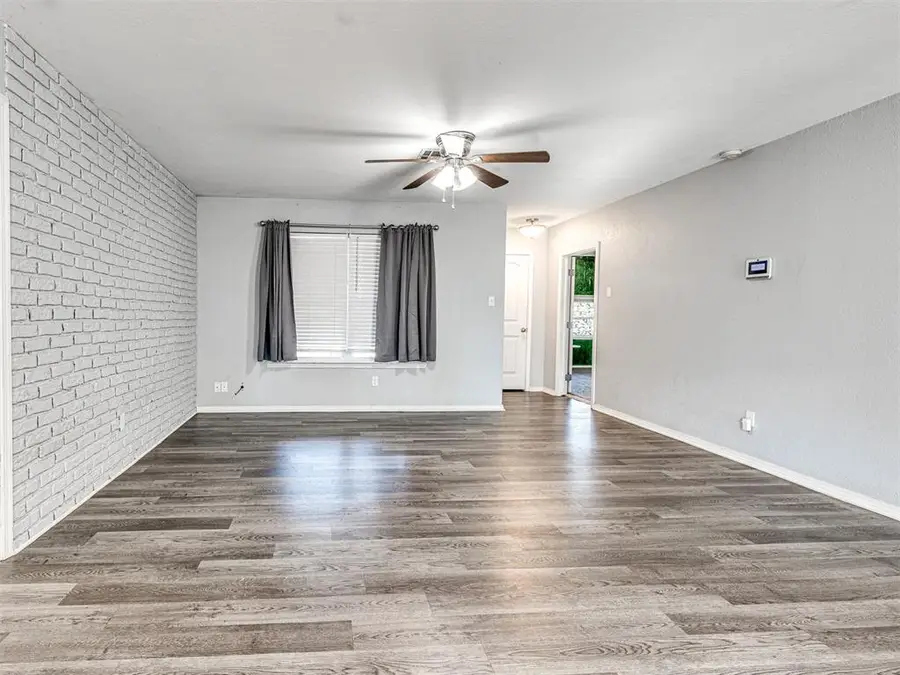 2103 N Tucker Avenue, Shawnee, OK 74804 - #3