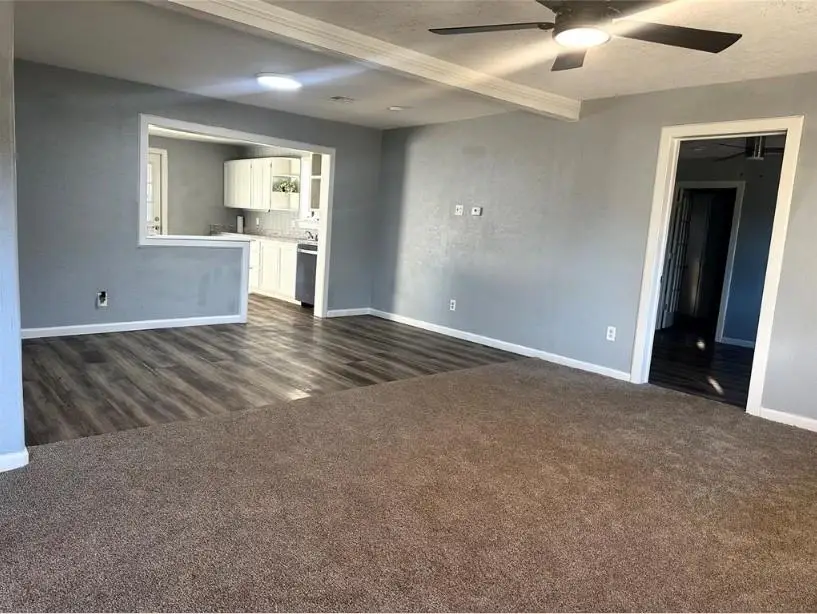 403 W Truman Place, Purcell, OK 73080 - #2