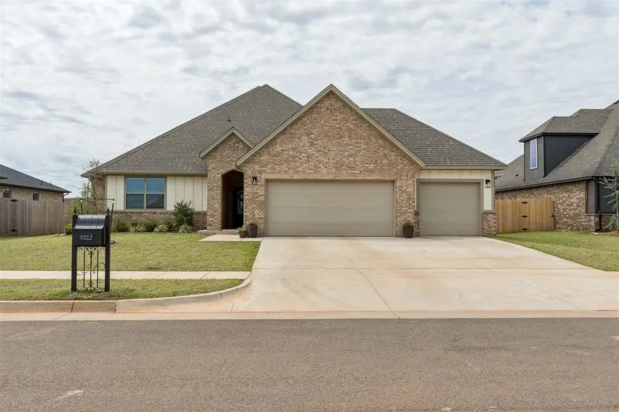 9312 NW 146th Street, Yukon, OK 73099 - #2