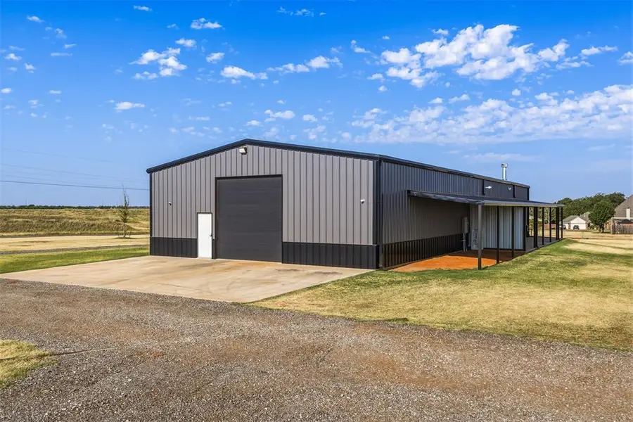 241 NW Moffat Road, Piedmont, OK 73078 - #2