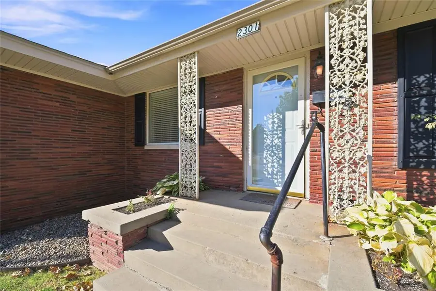 2301 N Warren Avenue, Oklahoma City, OK 73107 - #3