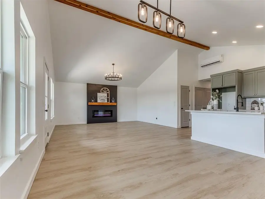 108 Mcdonald Drive, Shawnee, OK 74804 - #2