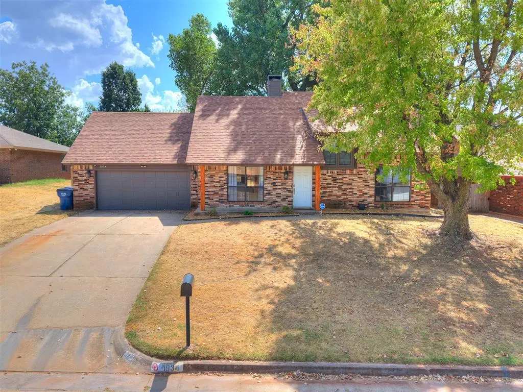 1934 E Ensey Terrace, Mustang, OK 73064 - #1