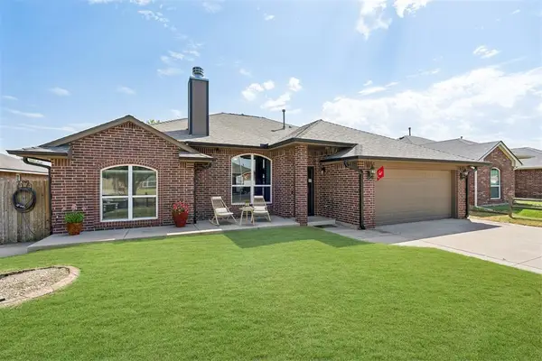 11520 SW 11th Street, Yukon, OK 73099