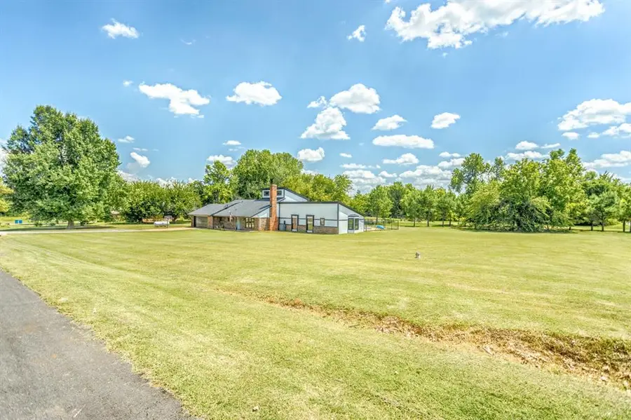 707 Cedar Springs Drive, Tuttle, OK 73089 - #3