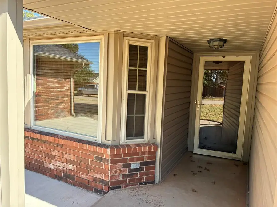 618 Hoehner Avenue, Okarche, OK 73762 - #2