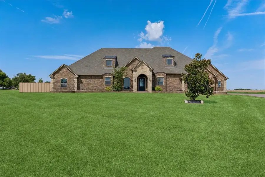 1611 N Morgan Road, Tuttle, OK 73089 - #3
