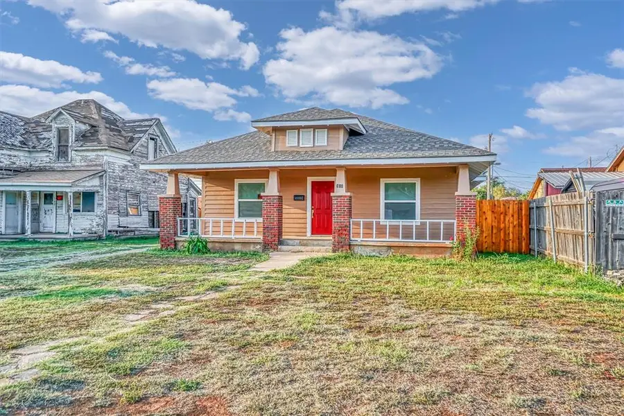 311 E Walnut Street, Altus, OK 73521 - #3