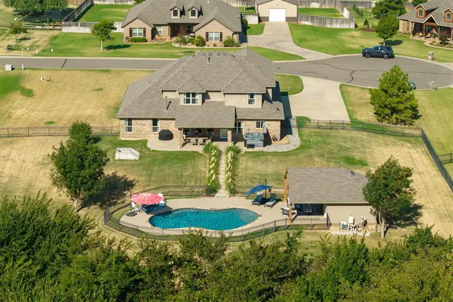 13460 Ridge Circle, Edmond, OK 73025 - #2