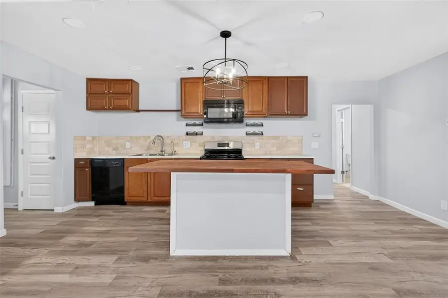 9821 SE 43rd Street, Oklahoma City, OK 73150 - #2