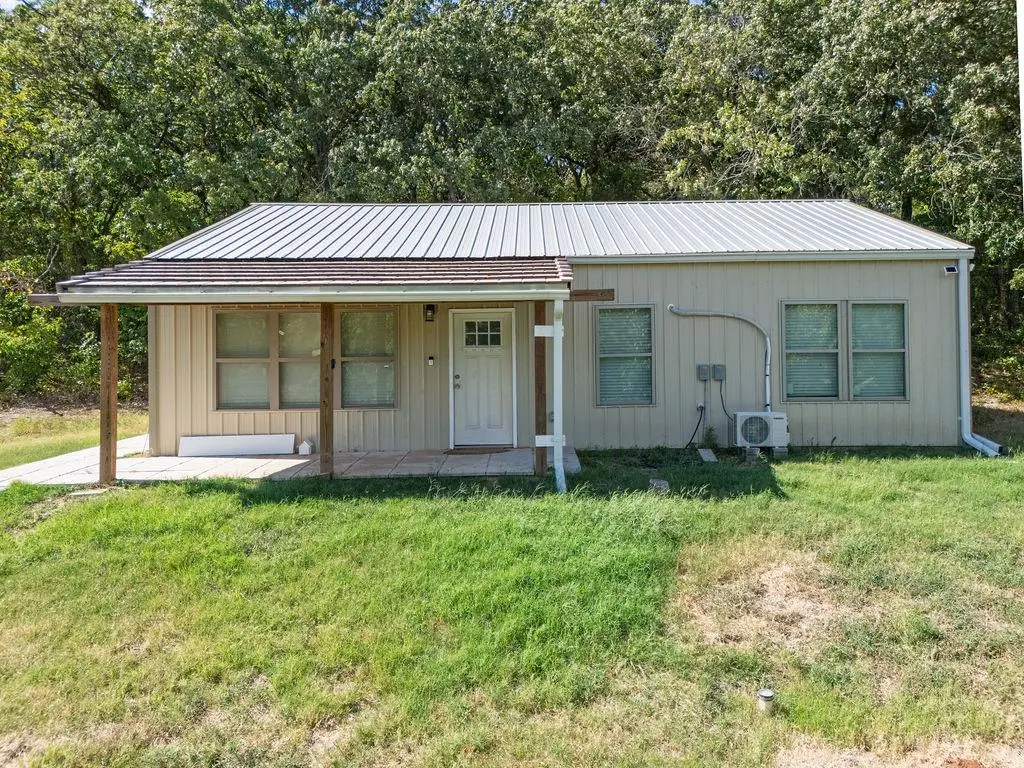 21427 S Rock Creek Road, Tecumseh, OK 74873 - #1