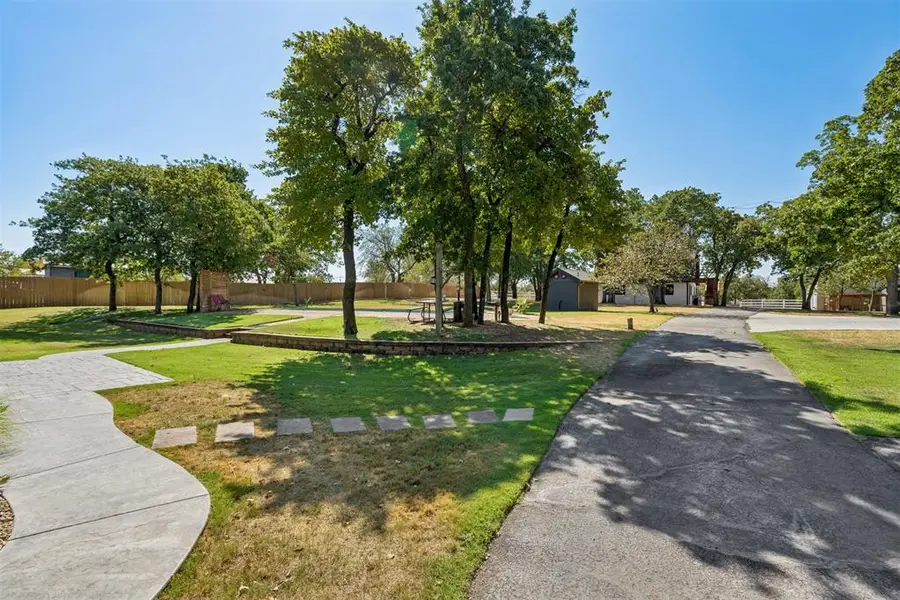 600 Sherwood Lane, Edmond, OK 73034 - #3