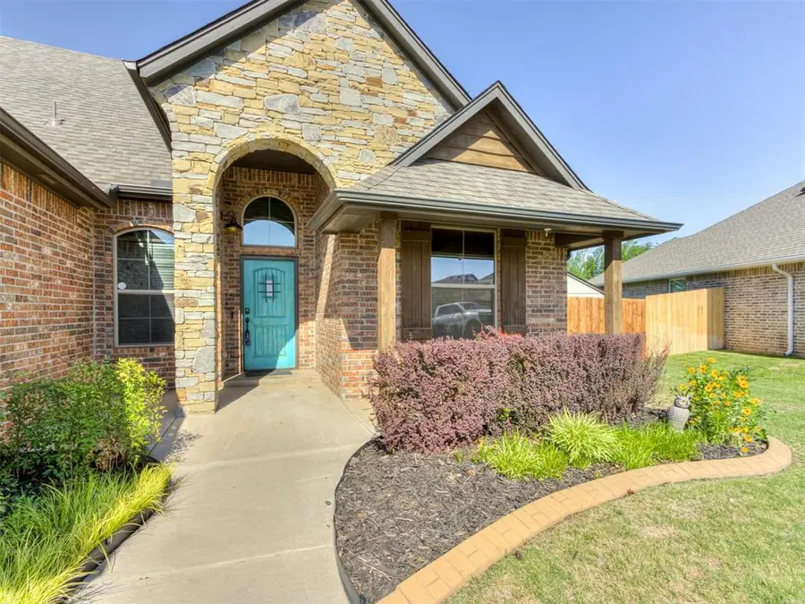 4613 Hambletonian Lane, Mustang, OK 73064 - #2
