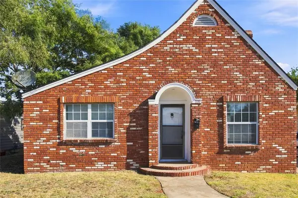 939 W 2nd Street, Elk City, OK 73644