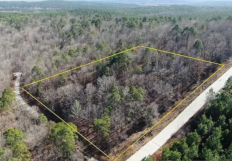622 Woodland Bluff Trail, Broken Bow, OK 74728 - #1