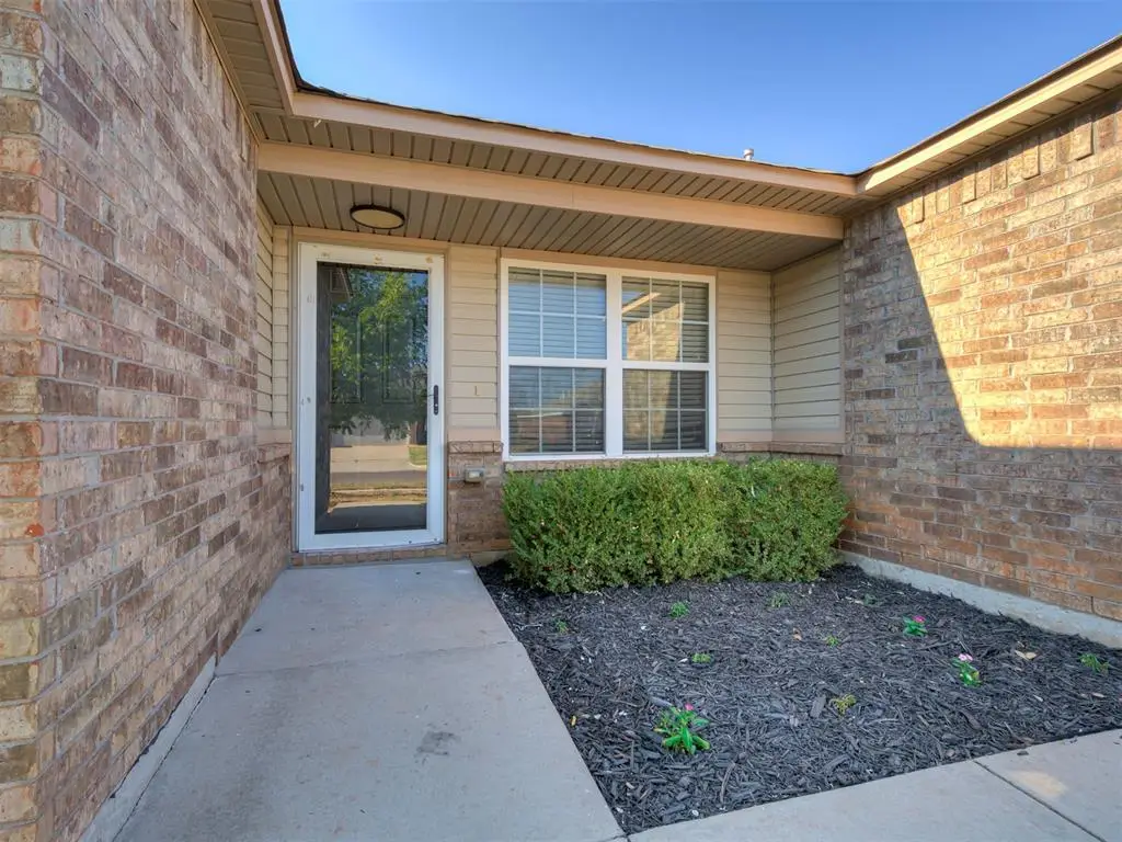 11440 SW 25th Street, Yukon, OK 73099 - #1