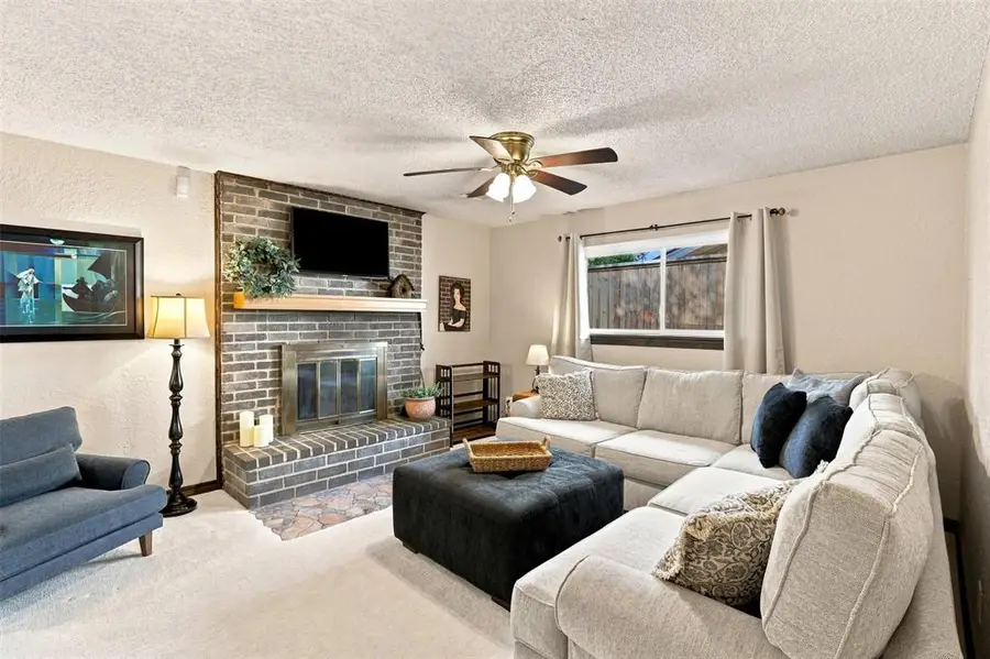 602 Annawood Drive, Yukon, OK 73099 - #3