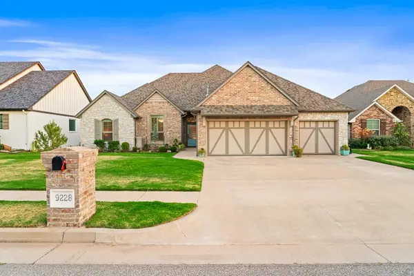 9228 NW 79th Street, Yukon, OK 73099