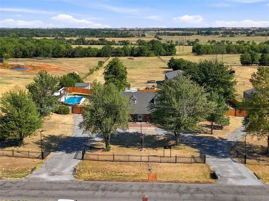 2303 E Elm Street, El Reno, OK 73036 - #3