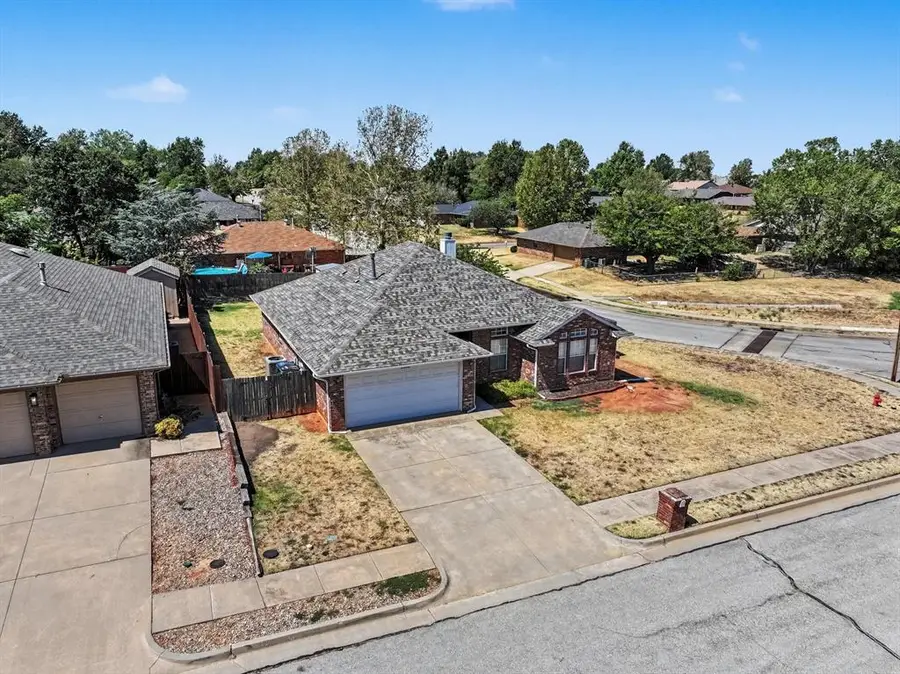 8213 Aaron Drive, Oklahoma City, OK 73132 - #2