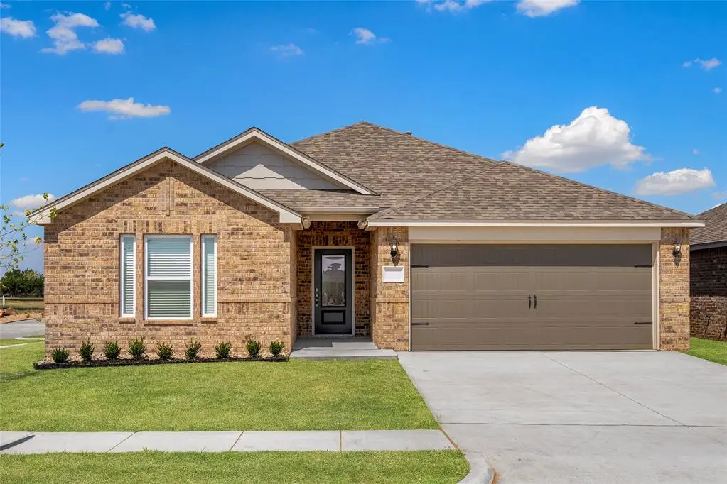 740 Luna Way, Tuttle, OK 73089 - #1
